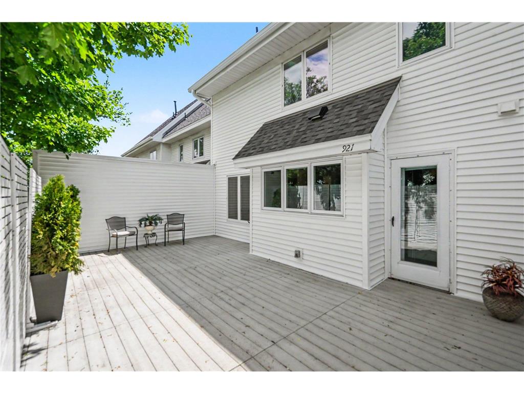921 Dartmouth Avenue SE Minneapolis MN 55414 7082198 image21