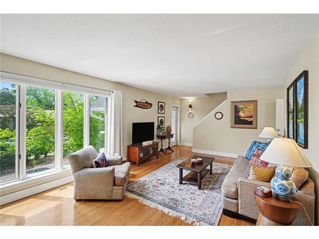 921 Dartmouth Avenue SE Minneapolis MN 55414 7082198 image7