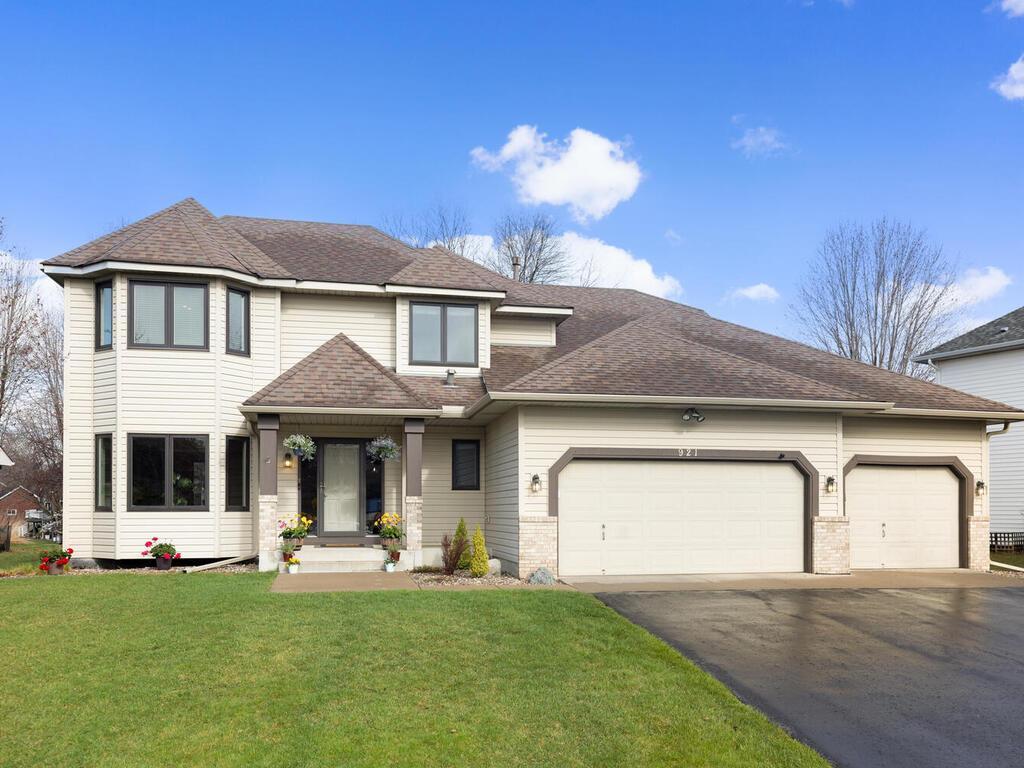 921 Lake Susan Hills Drive Chanhassen MN 55317 6684775 image1