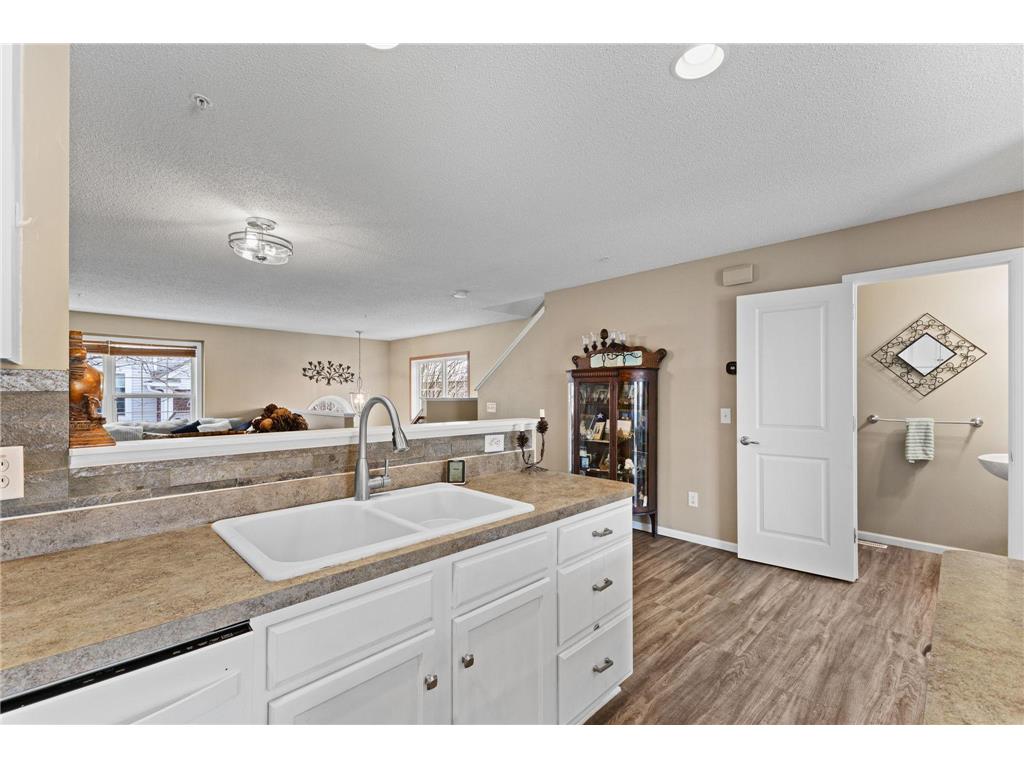 921 Ledgestone Drive Mahtomedi MN 55115 7018157 image11