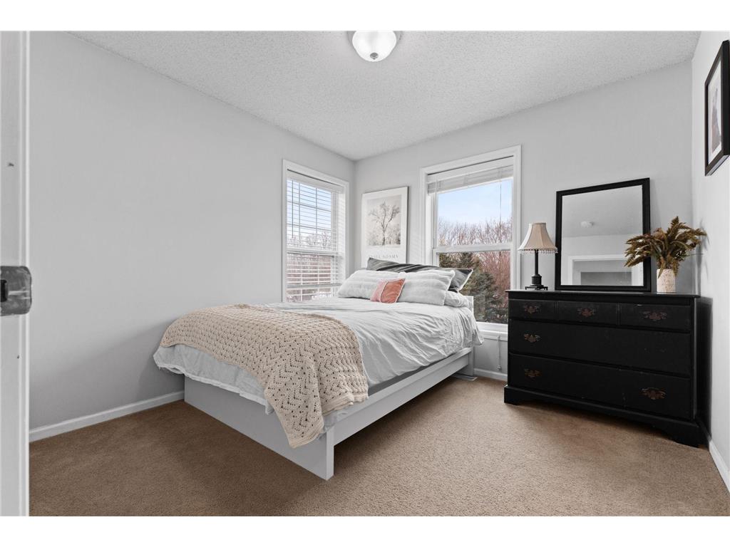 921 Ledgestone Drive Mahtomedi MN 55115 7018157 image24