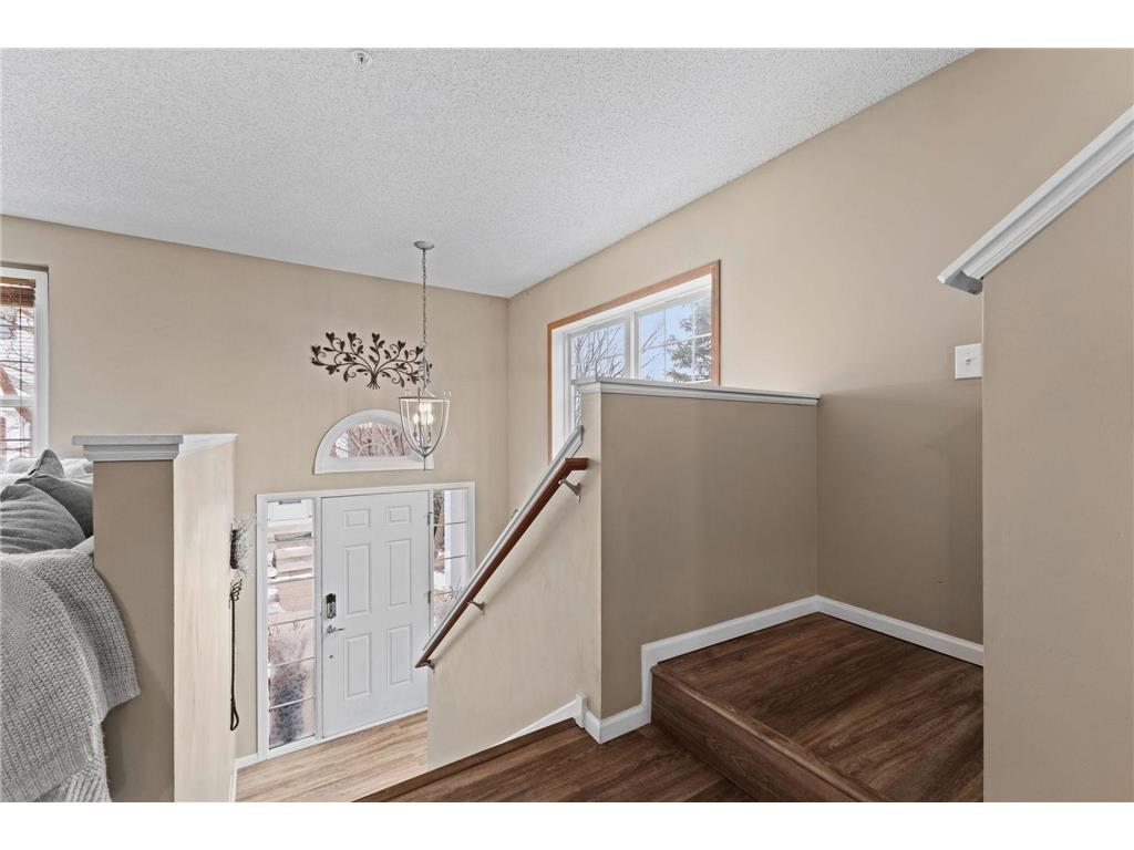 921 Ledgestone Drive Mahtomedi MN 55115 7018157 image7