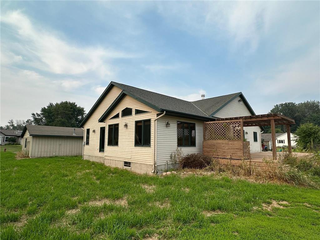 921 Lillian Street Waterville MN 56096 - Tetonka 6762198 image14