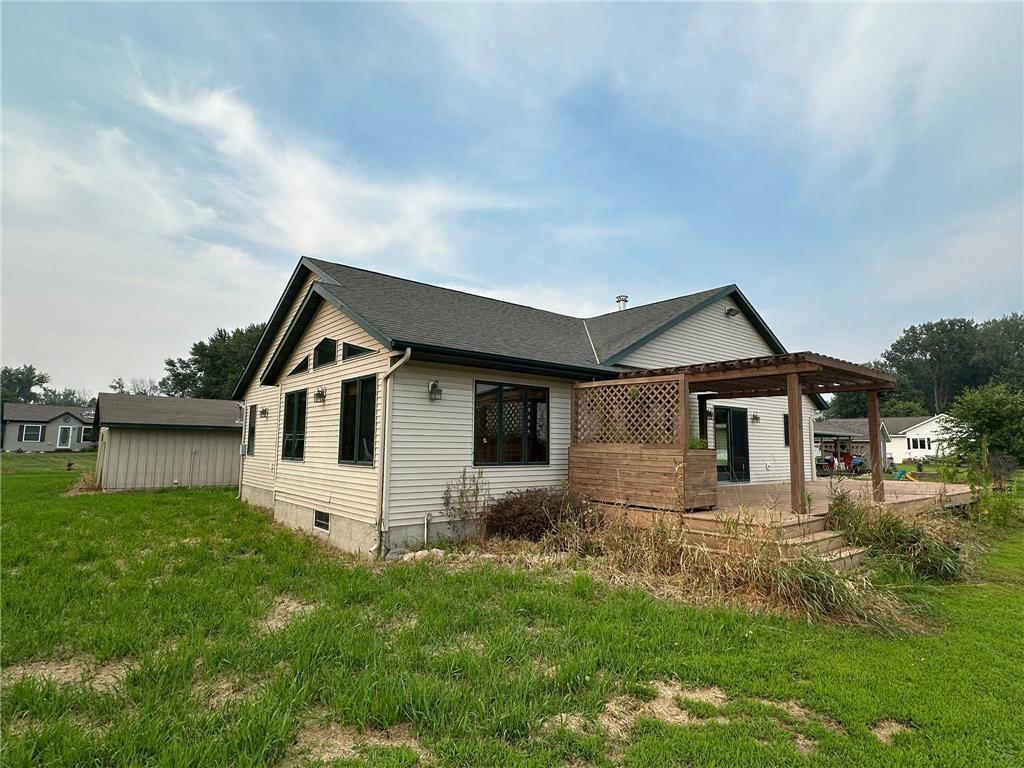 921 Lillian Street Waterville MN 56096 - Tetonka 6762198 image16