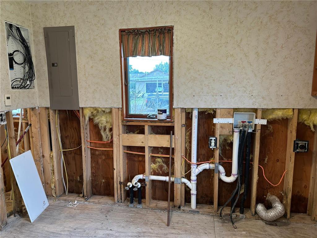 921 Lillian Street Waterville MN 56096 - Tetonka 6762198 image18