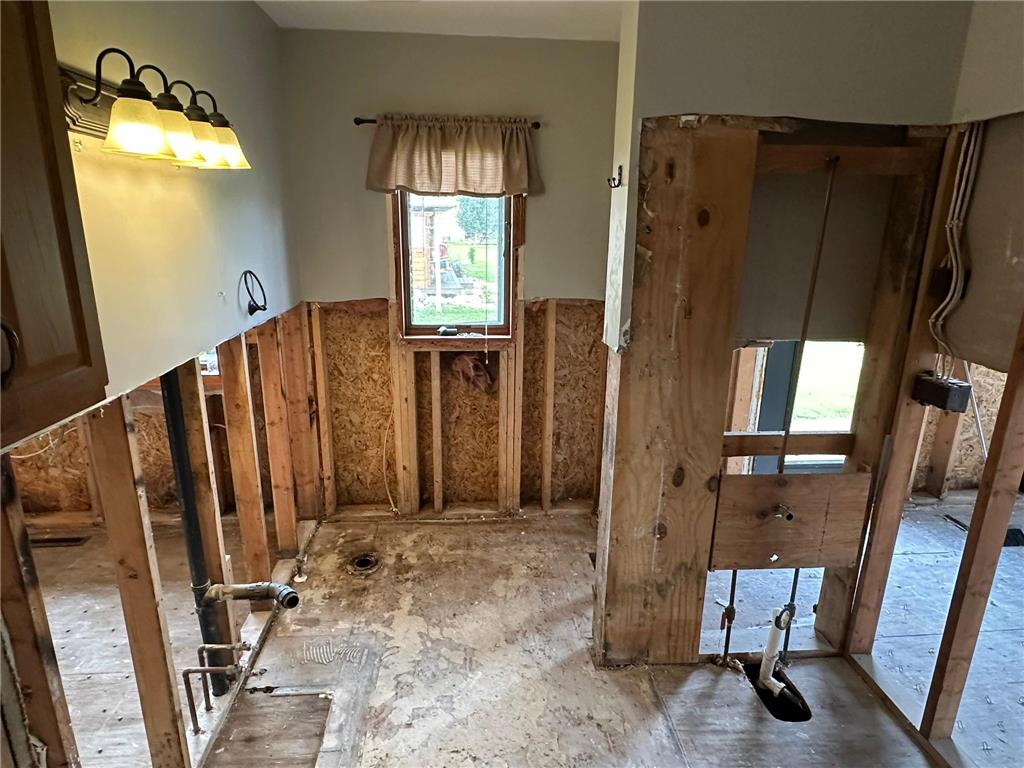 921 Lillian Street Waterville MN 56096 - Tetonka 6762198 image22