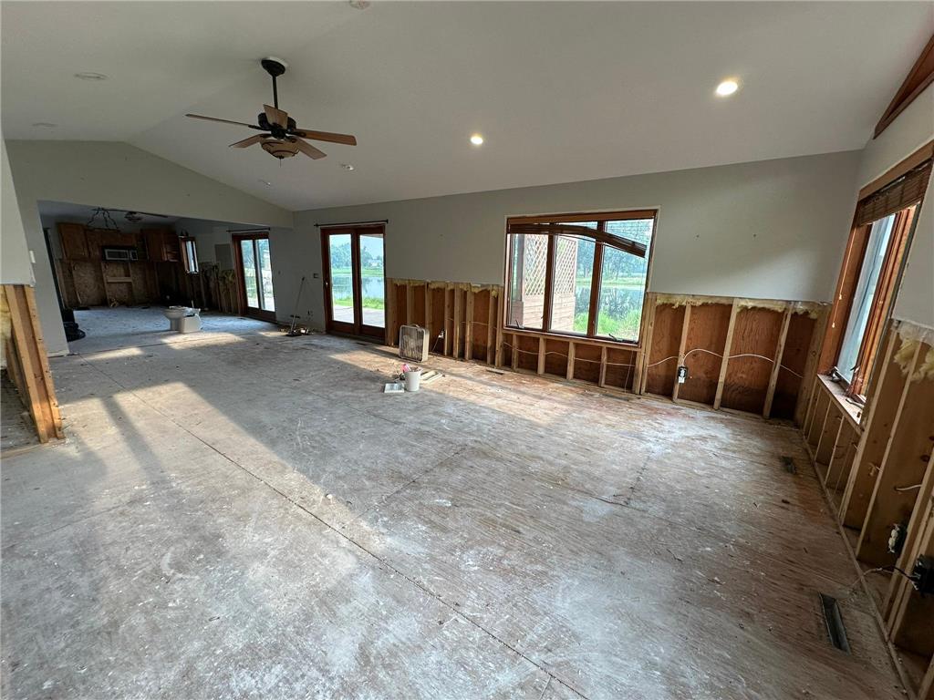 921 Lillian Street Waterville MN 56096 - Tetonka 6762198 image32