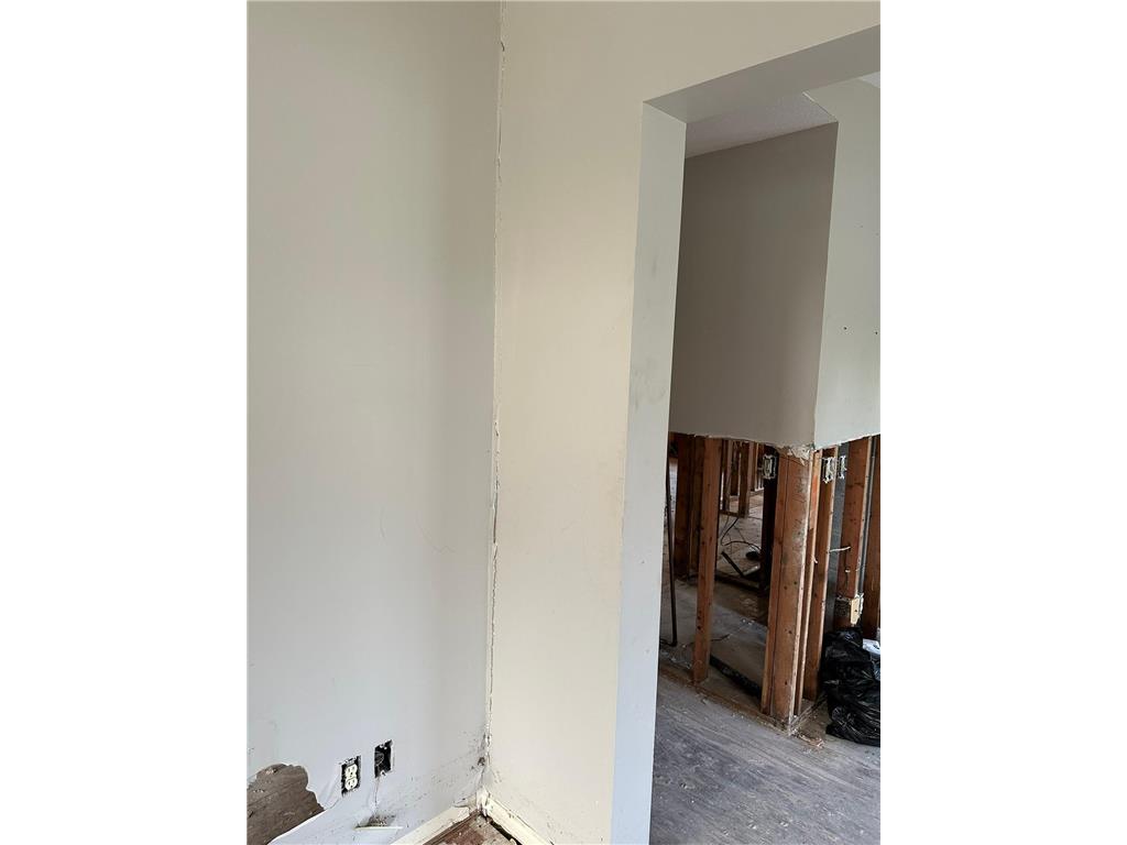 921 Lillian Street Waterville MN 56096 - Tetonka 6762198 image35