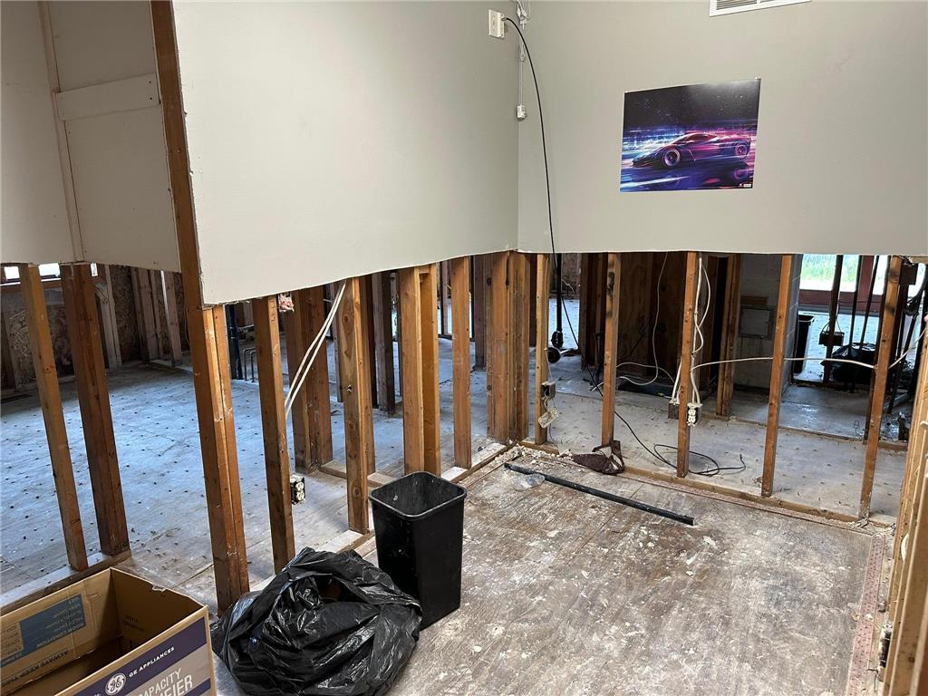 921 Lillian Street Waterville MN 56096 - Tetonka 6762198 image37