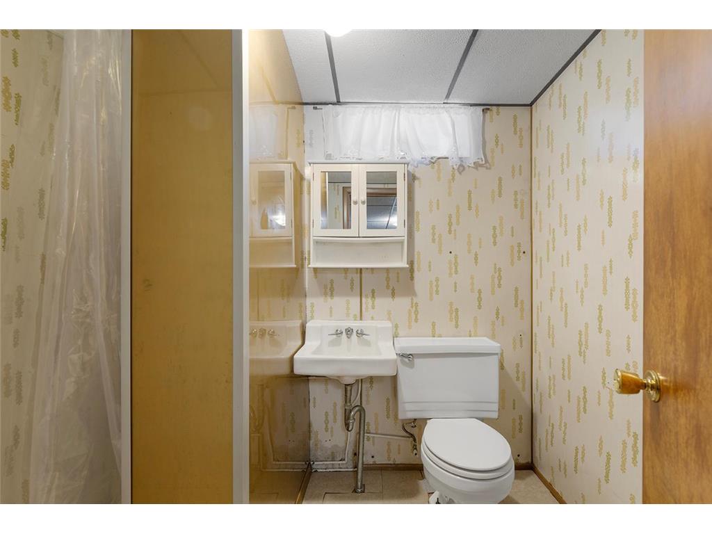 921 N Payne Street New Ulm MN 56073 7079613 image16