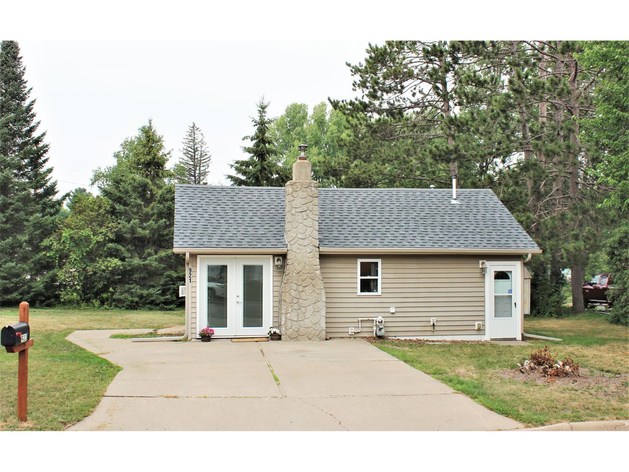 921 N Street NE, Brainerd, MN, 56401 MLS 6029738 Edina Realty