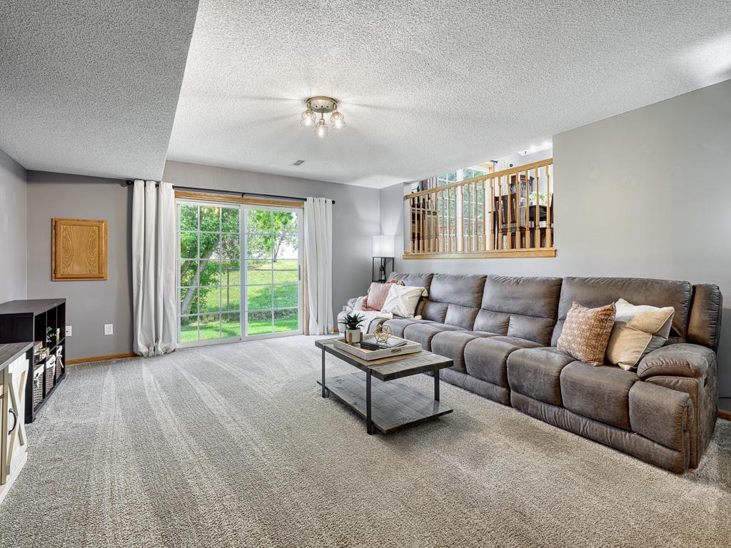 921 Pine Street Farmington MN 55024 7084182 image10