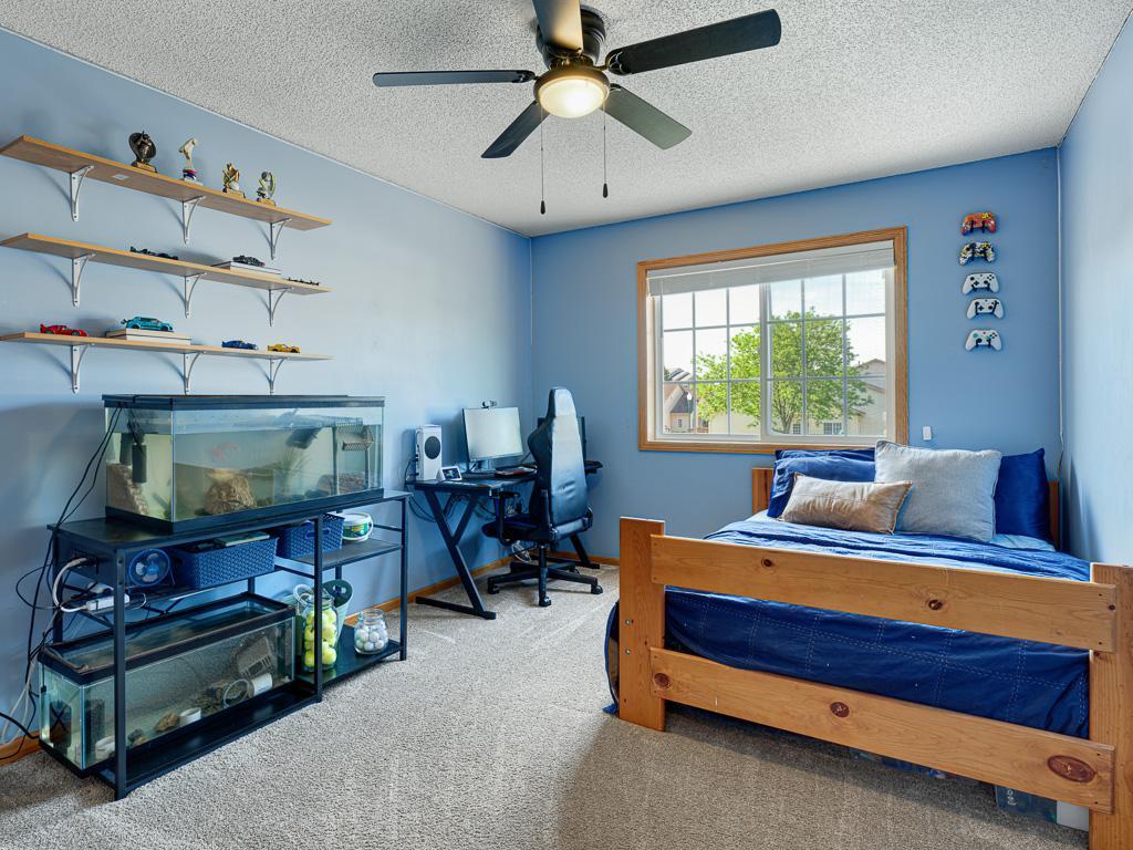 921 Pine Street Farmington MN 55024 7084182 image16