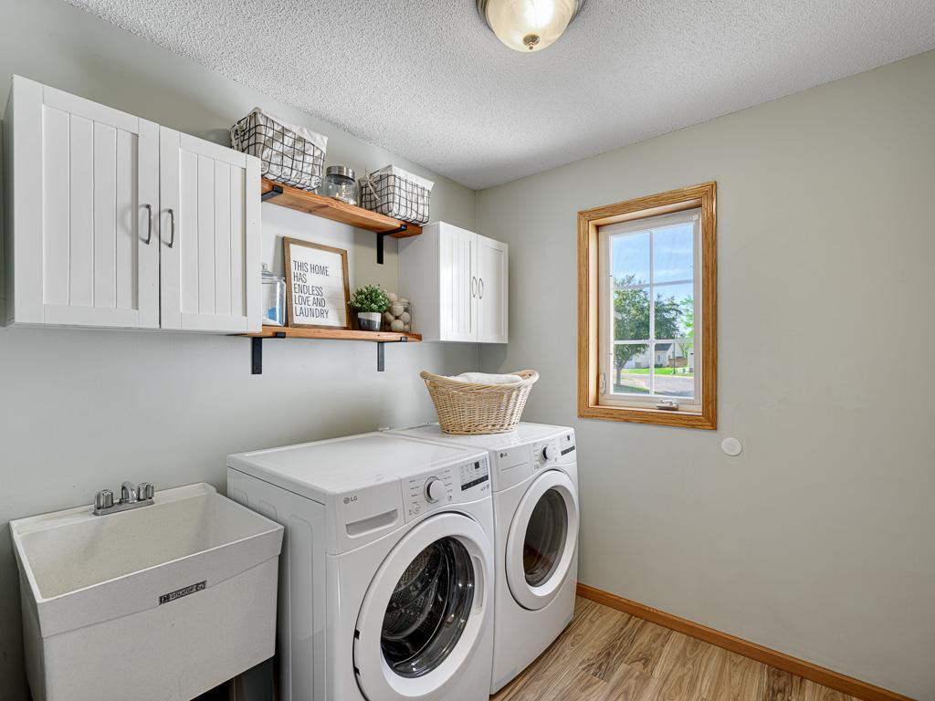 921 Pine Street Farmington MN 55024 7084182 image18