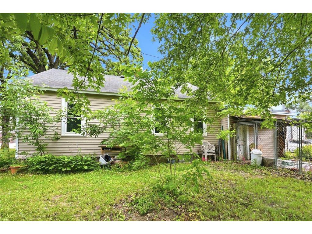 921 S Main Street River Falls WI 54022 7088629 image18