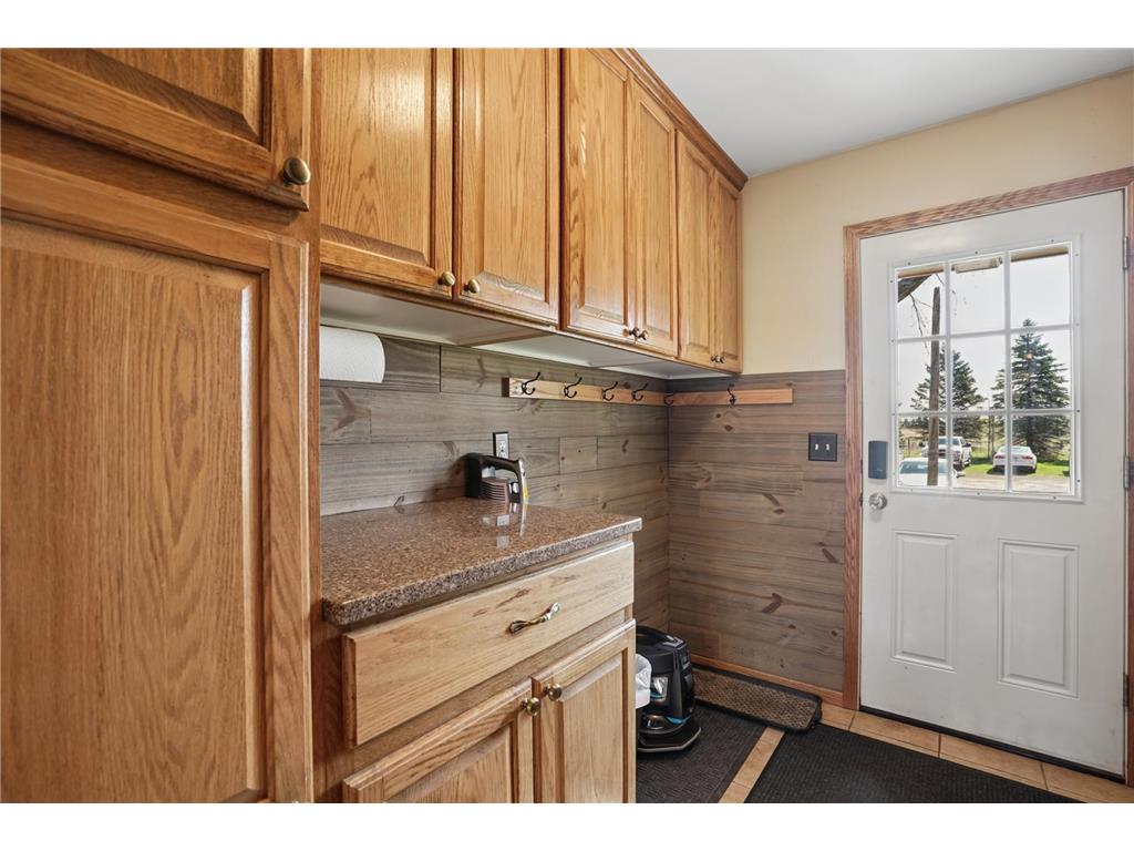 921 S Meadow Road Litchfield MN 55355 7040207 image18