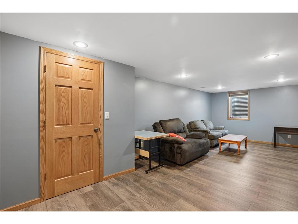 921 S Meadow Road Litchfield MN 55355 7040207 image21