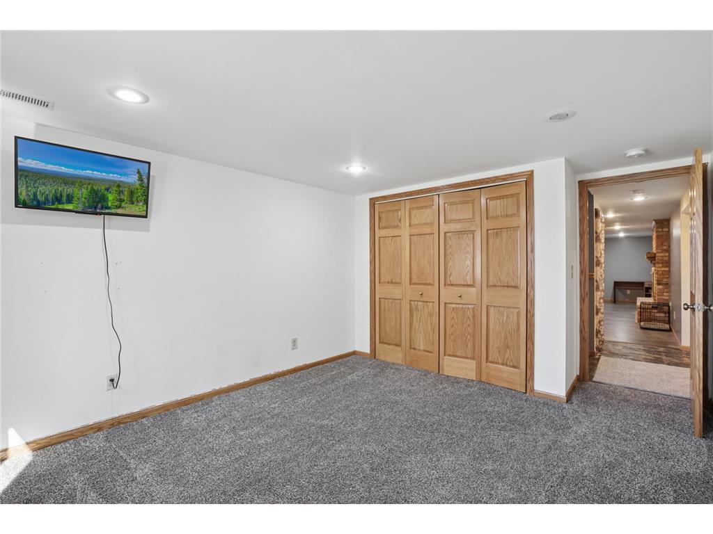 921 S Meadow Road Litchfield MN 55355 7040207 image26