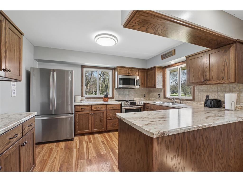 921 S Meadow Road Litchfield MN 55355 7040207 image8