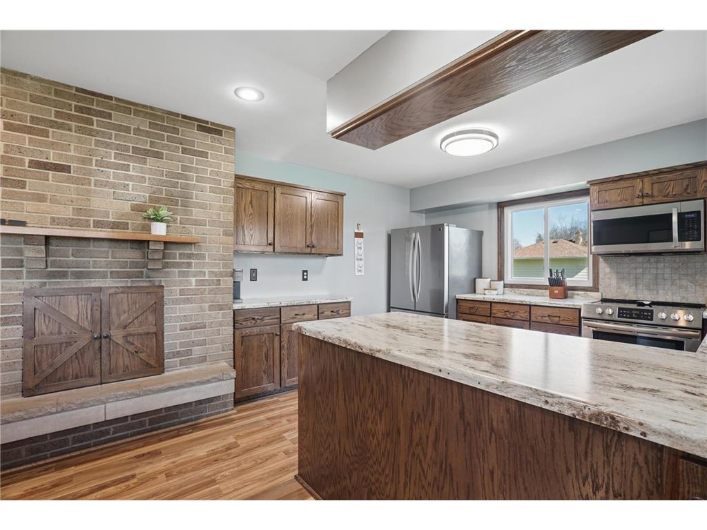 921 S Meadow Road Litchfield MN 55355 7040207 image9