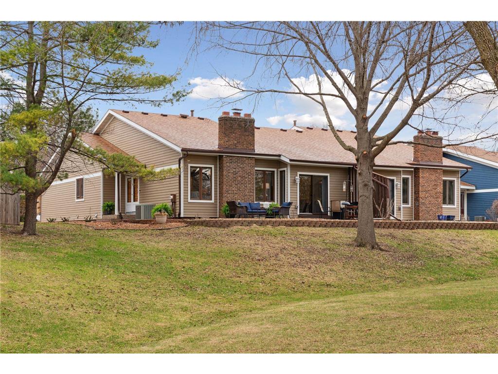 9212 Hyland Creek Road Bloomington MN 55437 6359423 image1