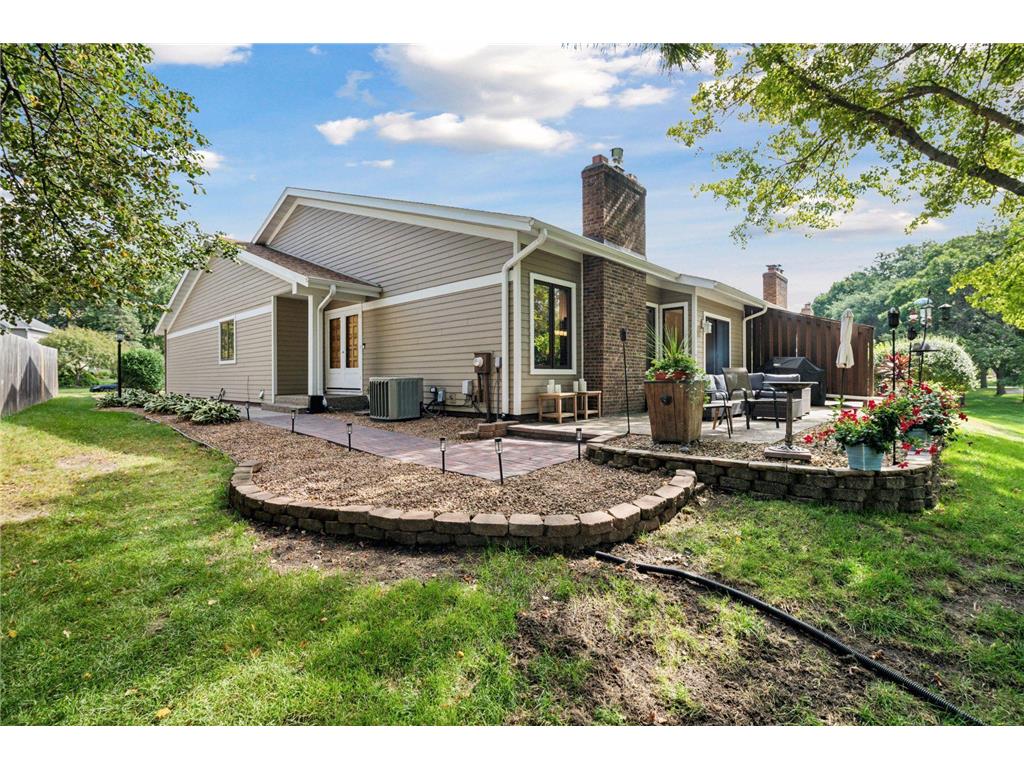 9212 Hyland Creek Road Bloomington MN 55437 6789680 image1