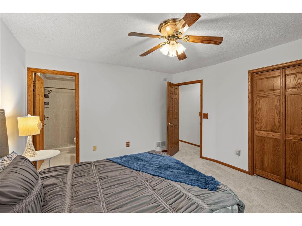 9213 Yates Bay Ct Brooklyn Park MN 55443 6821113 image33