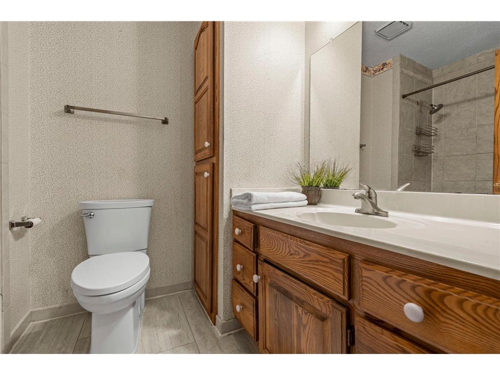 9213 Yates Bay Ct Brooklyn Park MN 55443 6821113 image39