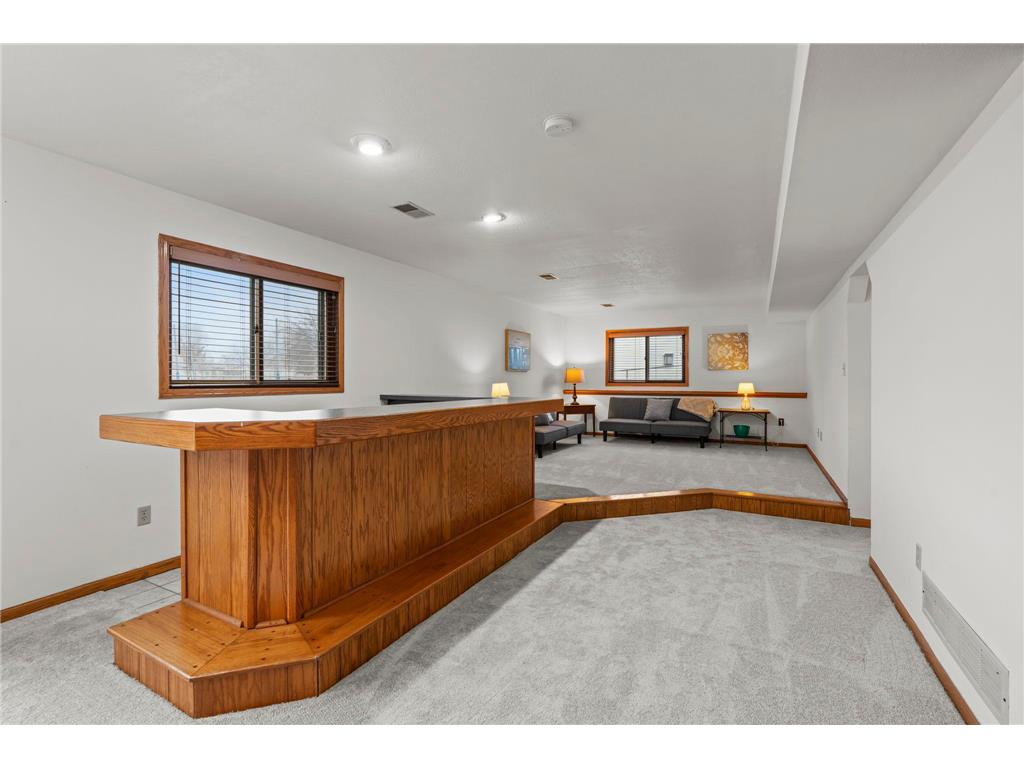 9213 Yates Bay Ct Brooklyn Park MN 55443 6821113 image40