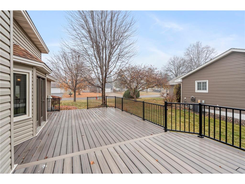 9213 Yates Bay Ct Brooklyn Park MN 55443 6821113 image59