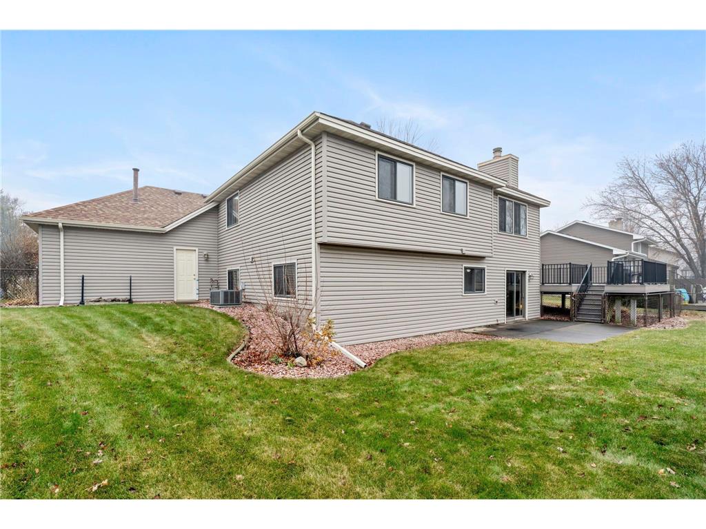 9213 Yates Bay Ct Brooklyn Park MN 55443 6821113 image64