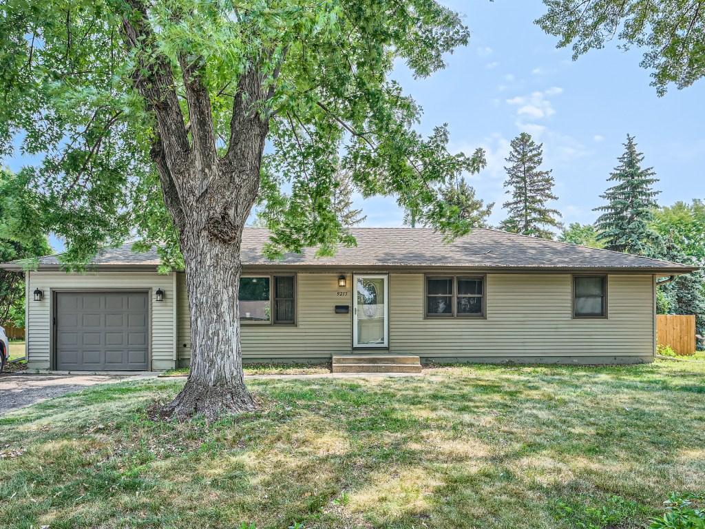 9215 Queen Avenue S Bloomington MN 55431 6404613 image1