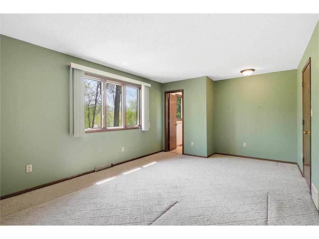 9215 Shannon Lane Corcoran MN 55340 7073660 image16