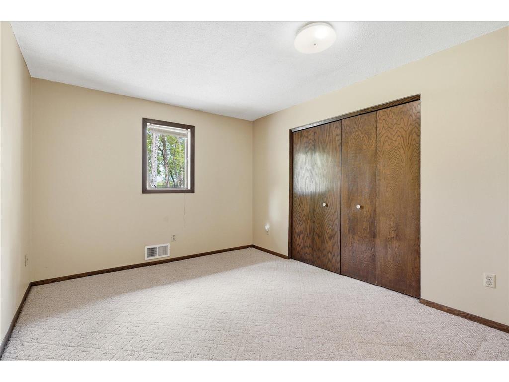 9215 Shannon Lane Corcoran MN 55340 7073660 image22