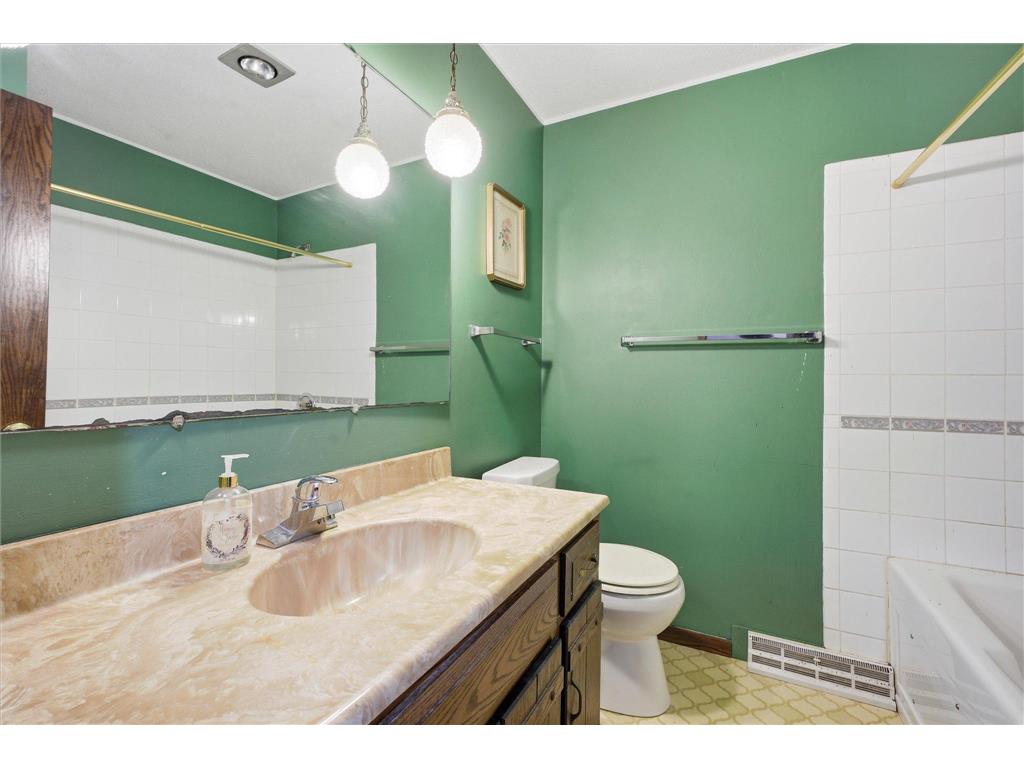9215 Shannon Lane Corcoran MN 55340 7073660 image23