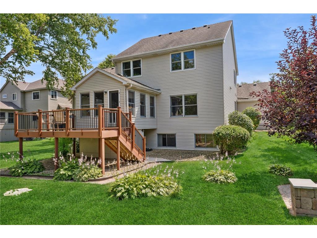 9216 White Oaks Trail Champlin MN 55316 6408938 image1