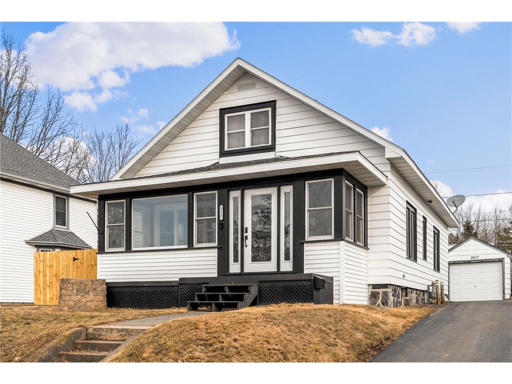 9217 Vinland Street Duluth MN 55810 6685082 image1