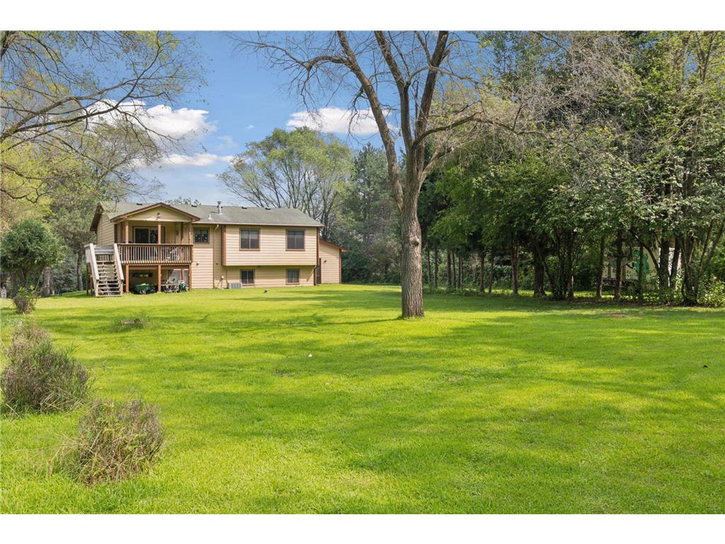 9217 W River Road Brooklyn Park MN 55444 7019159 image2