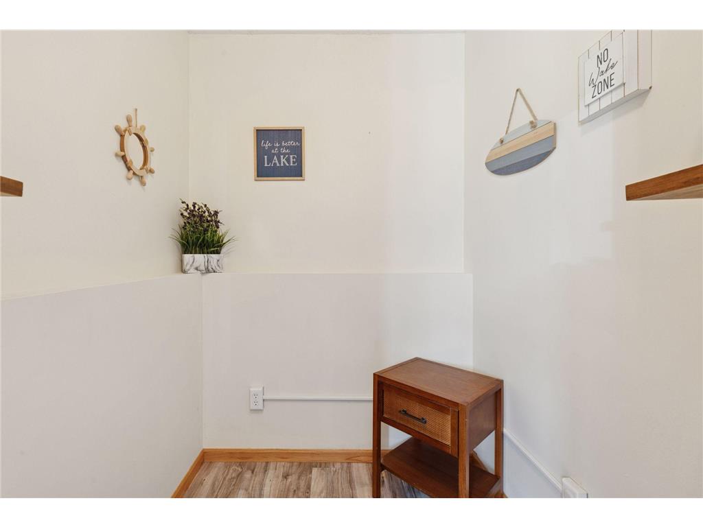 9217 W River Road Brooklyn Park MN 55444 7019159 image32