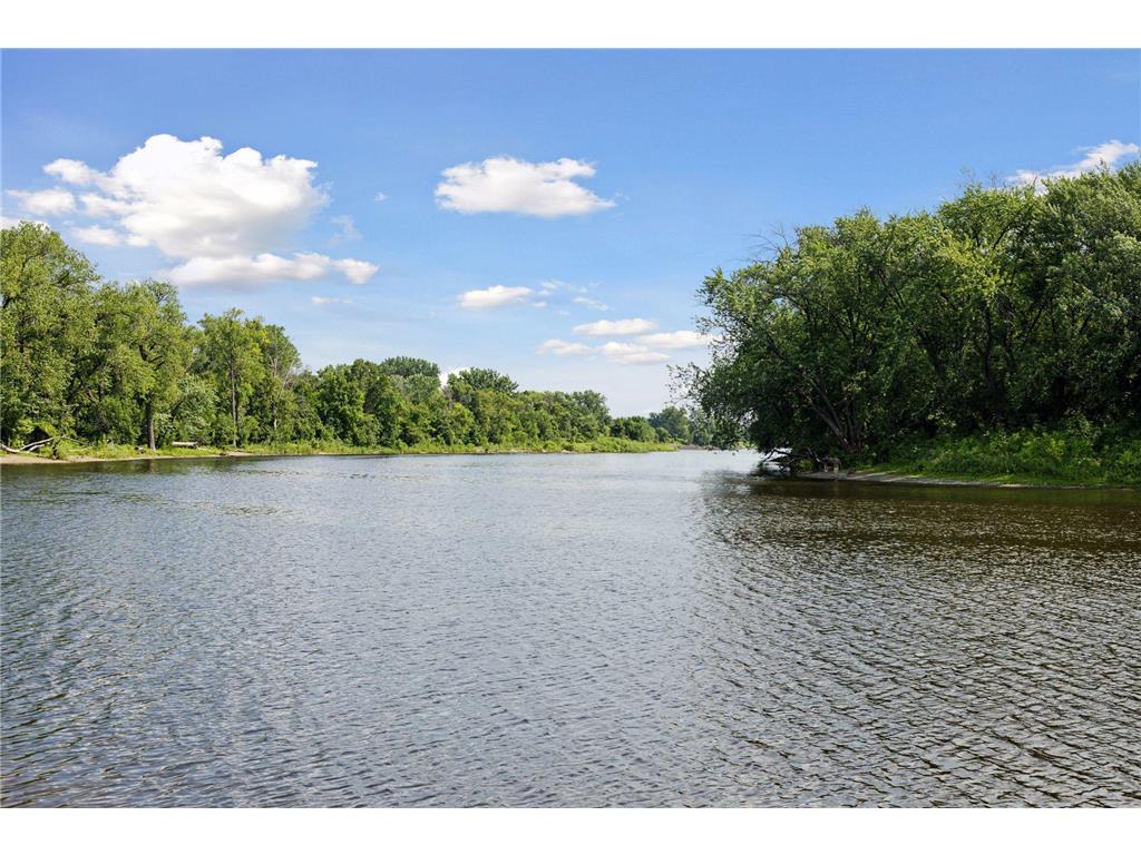 9217 W River Road Brooklyn Park MN 55444 7019159 image62