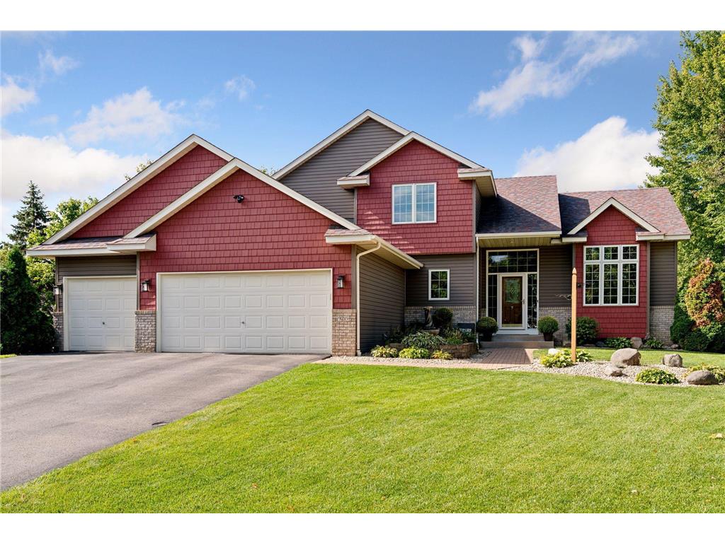 9219 Telford Bay Brooklyn Park MN 55443 6603902 image1