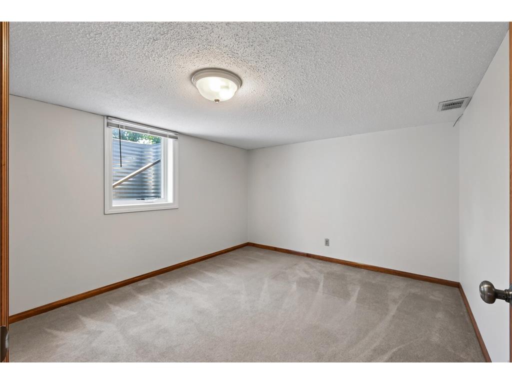 922 23rd Avenue NW New Brighton MN 55112 7110569 image14