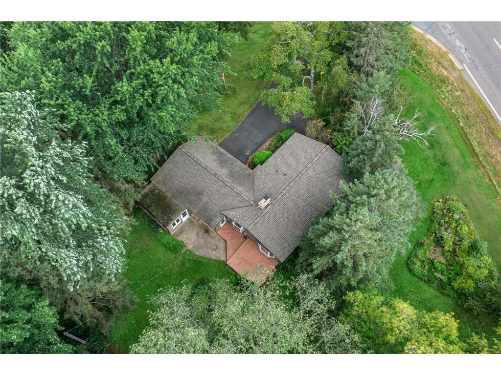 922 248th Street Osceola WI 54020 6777888 image39