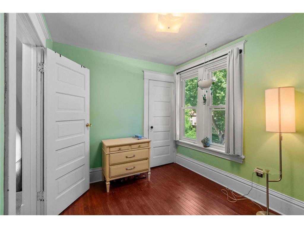 922 Armstrong Avenue Saint Paul MN 55102 7089286 image17