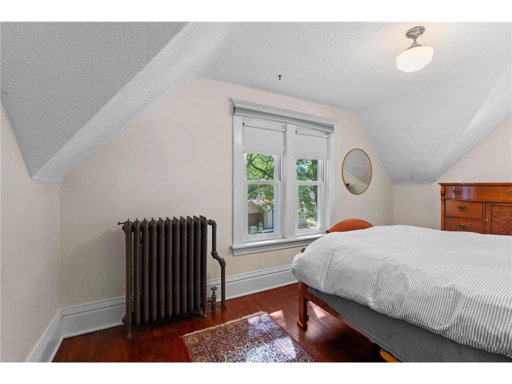 922 Armstrong Avenue Saint Paul MN 55102 7089286 image19