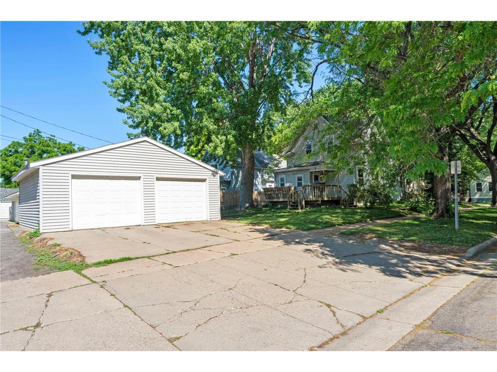 922 Armstrong Avenue Saint Paul MN 55102 7089286 image31