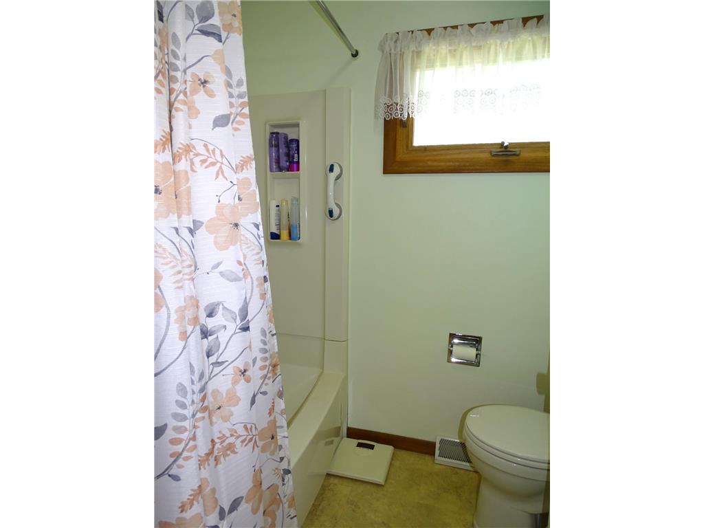 922 Auth Street Durand WI 54736 7091895 image26