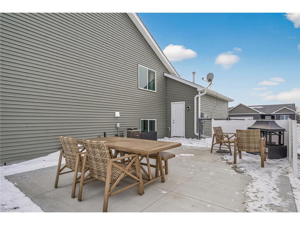 922 Mulberry Avenue NE Montgomery MN 56069 7015911 image32