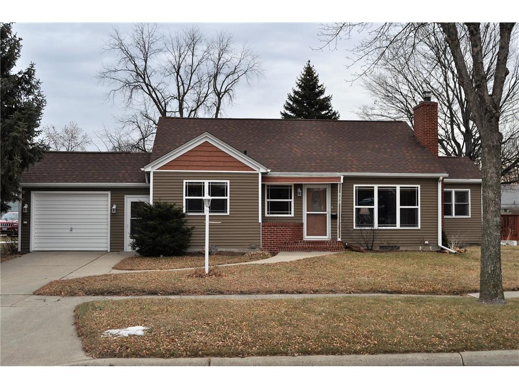 922 N 3rd Street, Montevideo, MN, 56265 MLS 6313841 Edina Realty