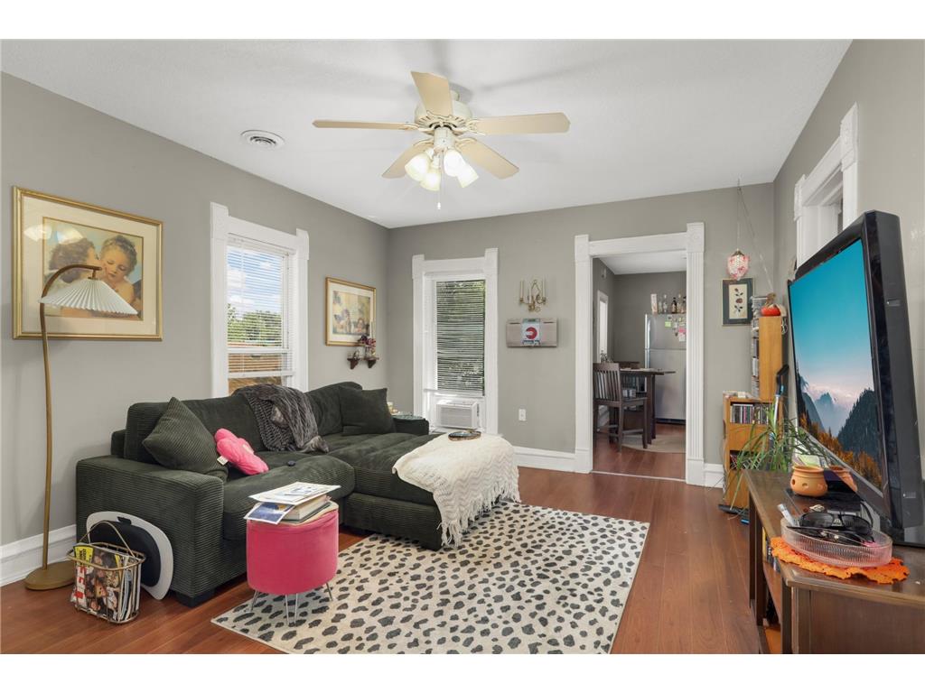 922 NE 18 1/2 Avenue NE Minneapolis MN 55418 7090222 image16